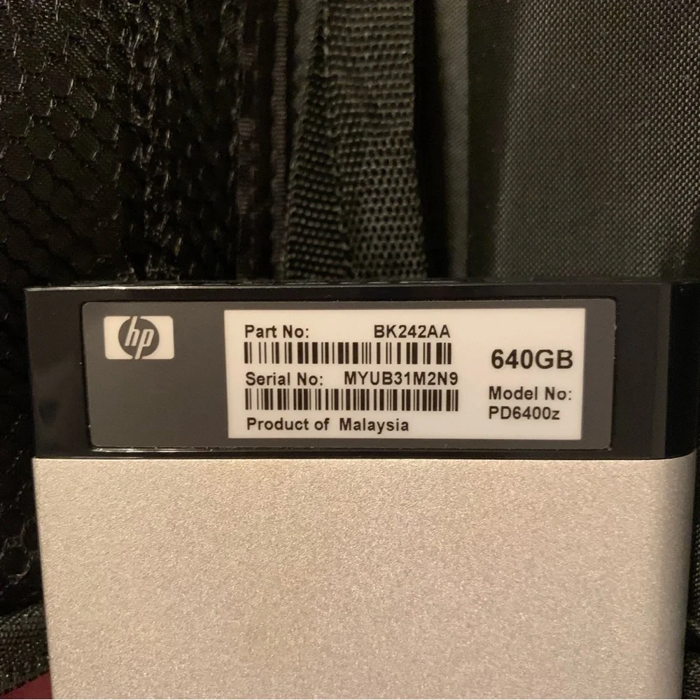 HP External Pocket Media Drive 640GB capacity - Model PD6400z w/case *no cord